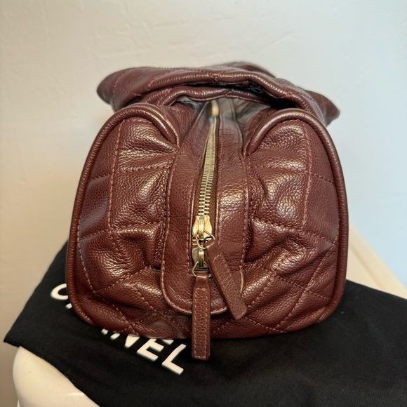 Chanel Caviar Quilted Classic Bowler in Bordeaux - Picture 6 of 9
